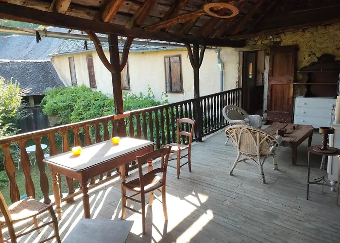 Apartment Aile De La Maison De Chouliou